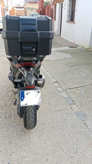 Soporte Baúl Honda + Baúl Original