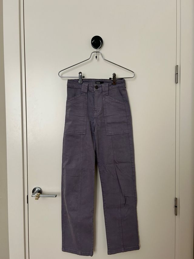 Vaqueros morados Noon