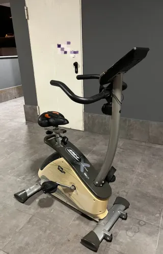 Bicicleta Estática BH Fitness Onyx