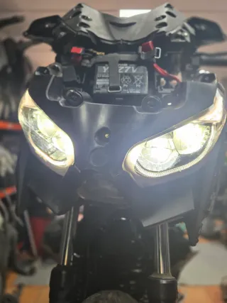 Yamaha Xmax Faro Delantero