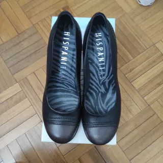 Zapatos Hispanitas Marrón y Negro. Tacon 8cm T38