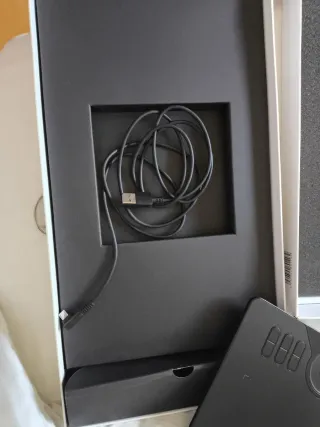 Tableta Gráfica Huion Negra HS610