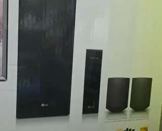 LG SK5R Barra de Sonido 480W RMS