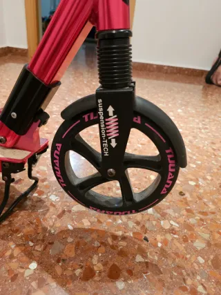 Patinete rosa infantil