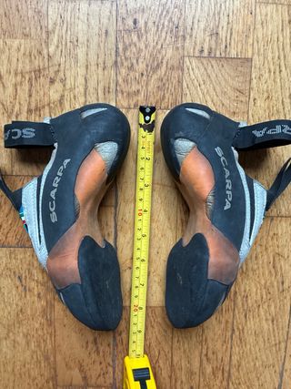 Pies de gato SCARPA técnicos talla 35