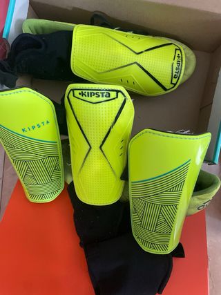 Pack 1 Botas de fútbol y 2 Zapatillas Futsal