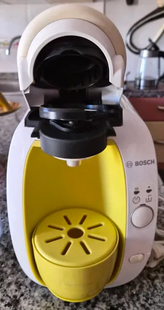 Cafetera Bosch Tassimo + Cápsulas
