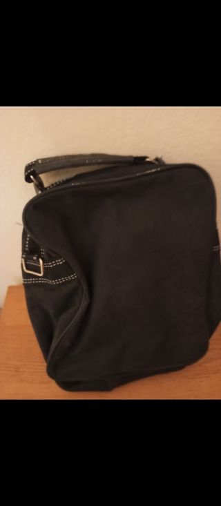 Bolso de mano negro