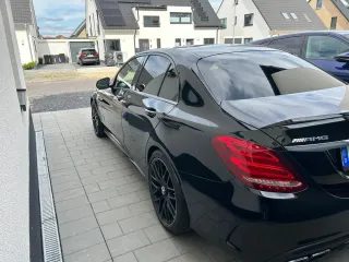 Mercedes-Benz C63s 11/2016 