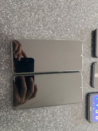 Set cellulare per ricambi: Sony, Apple, Xiaomi