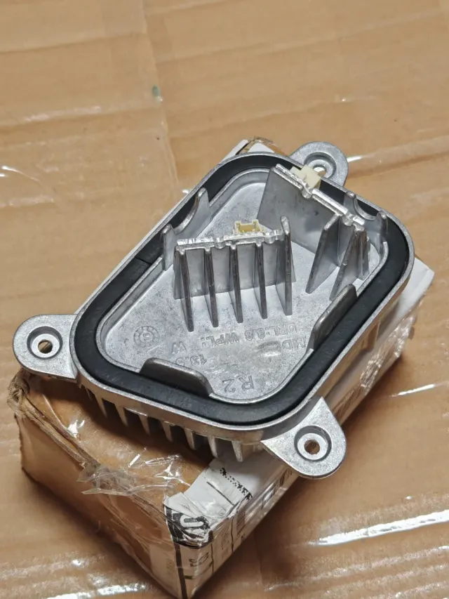 Módulo de Controlo de Luz do Dia DRL