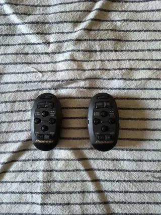 2 Controles Remotos Pioneer
