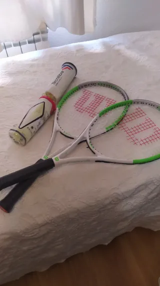 Raquetas de tenis Wilson y Tecnifibre