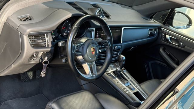 Porsche Macan Macan