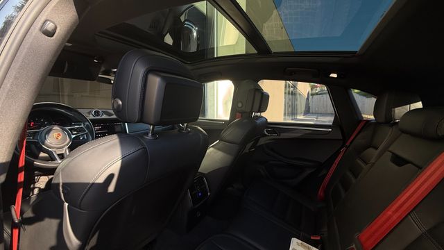 Porsche Macan Macan