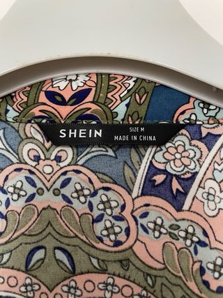 Camisa Shein Estampado Paisley