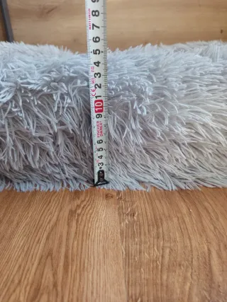 Cama para mascotas peluda 