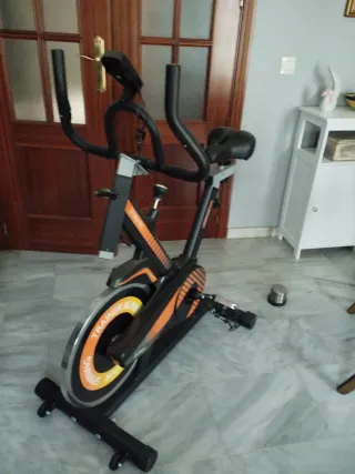 Bicicleta Estática Trainer Alpha 800