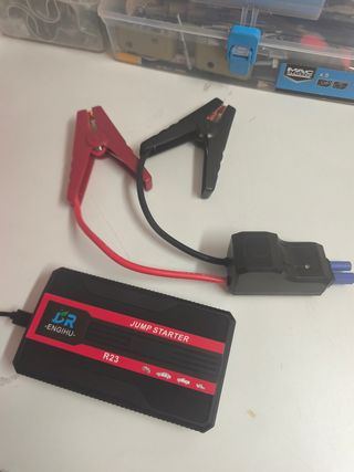 Arrancador de Batería Jump Starter R23