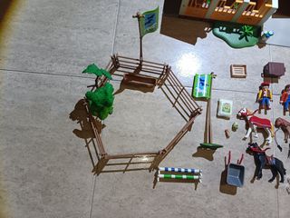 Playmobil granja  ref 4190  y Accesorios