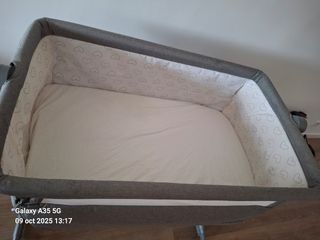 Cuna de viaje para bebé
Coge todo en la bolsa.