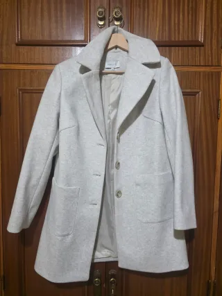 Abrigo MERLETTI gris talla M,usado una vez.