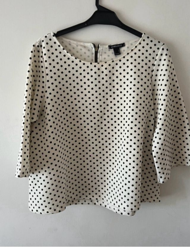 Blusa BLANCO lunares negros Talla M