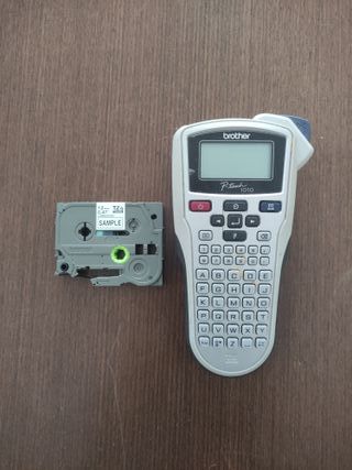Etiquetadora Brother P-touch 1010