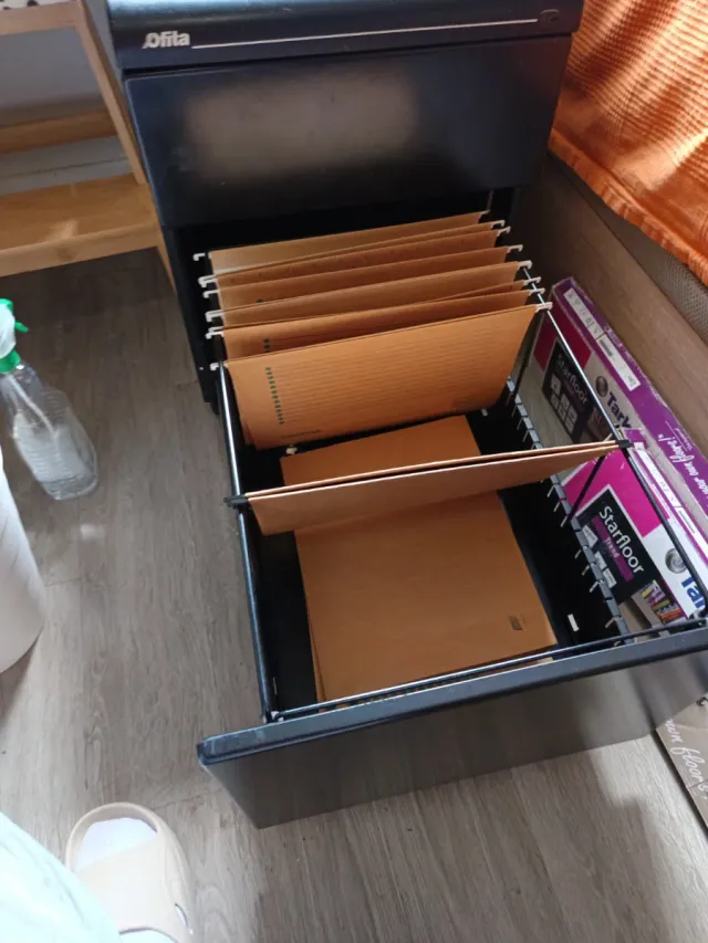 Cajonera archivador acero Ofita con ruedas