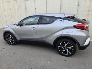 Toyota C-HR 2019