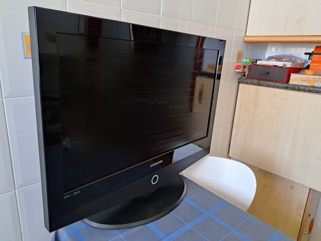 TV Samsung 32"