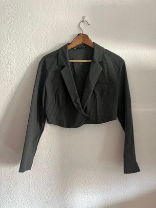 Chaqueta de traje corta gris