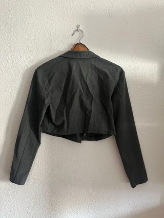 Chaqueta de traje corta gris