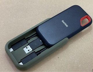 Funda para disco duro SSD Sandisk en 3D