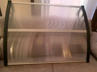Tejadillo para puerta policarbonato y aluminio