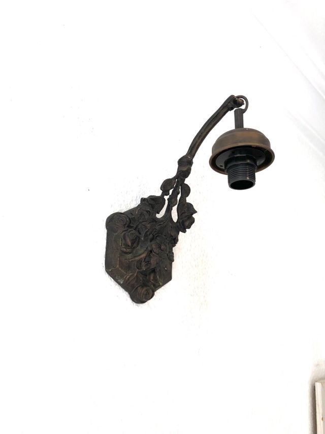 Apliques forja antiguos rosas.