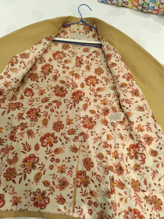 Americana Massimo Dutti Camel Talla 36