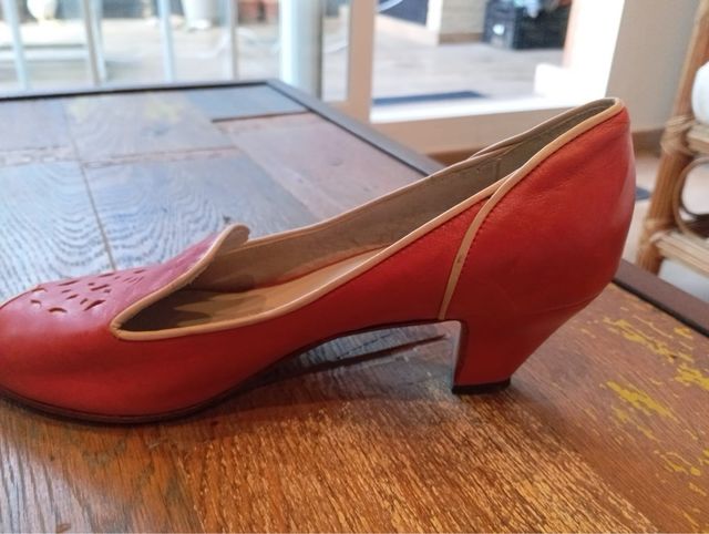 Zapatos de piel hechos a mano