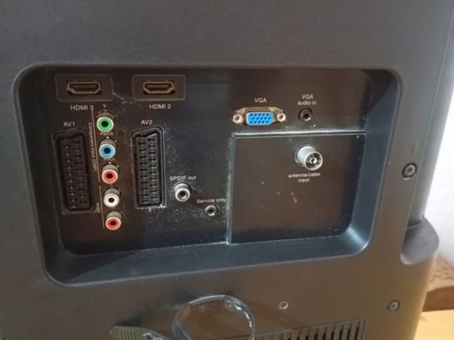 TV LCD Thomson 32 pulgadas con conexión HDMI y USB