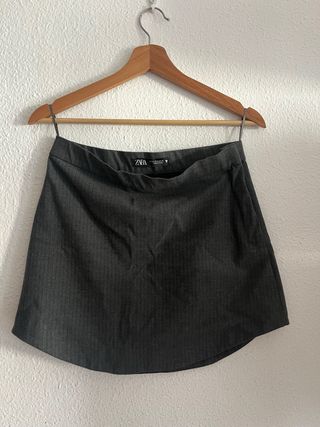 Falda gris ZARA
