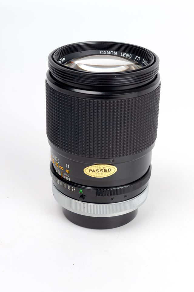 Canon FD 135mm 1:2.5 S.C. Lente