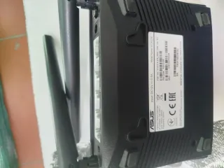 Router ASUS RT-N12E