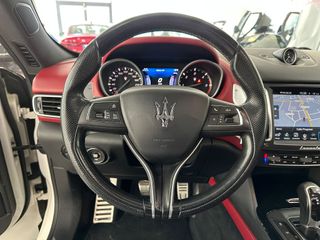 MASERATI LEVANTE DIESEL Q4 3.0 V6 275CV AWD AUTO. 