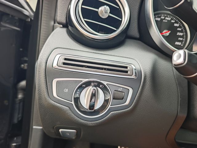 Mercedes-Benz Clase C 200d AMG Motor 2.2 136cv 