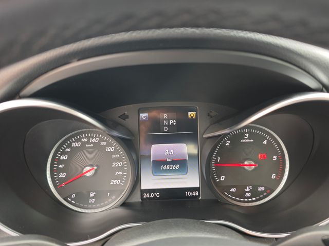Mercedes-Benz Clase C 200d AMG Motor 2.2 136cv 