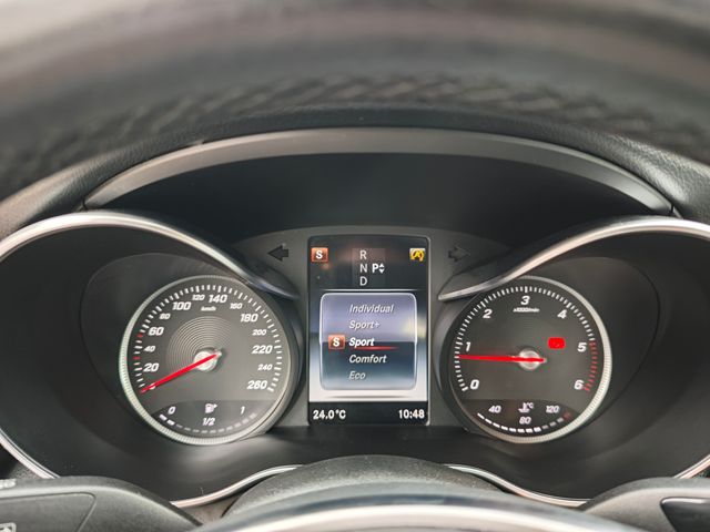 Mercedes-Benz Clase C 200d AMG Motor 2.2 136cv 