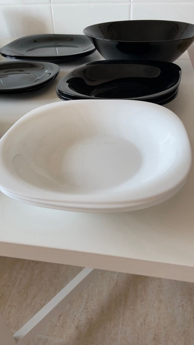 Vajilla de 37 piezas