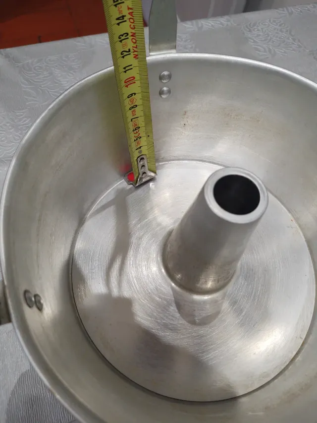 Stampo Chiffon Cake in Metallo