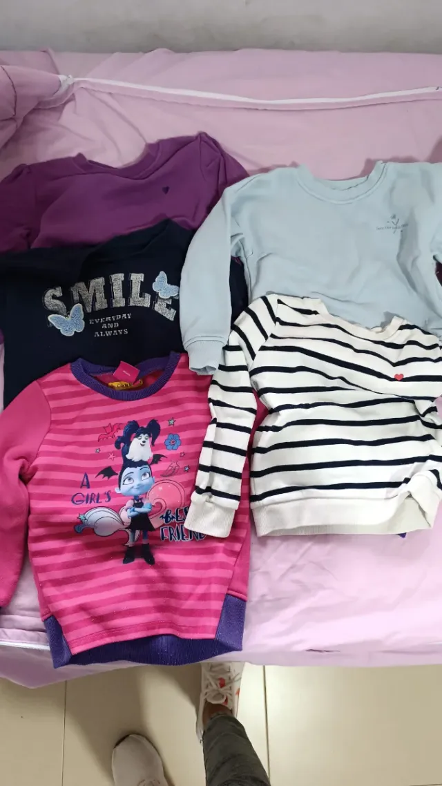 Lote 5 sudaderas infantiles