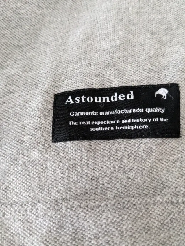 Polo Astounded manga corta